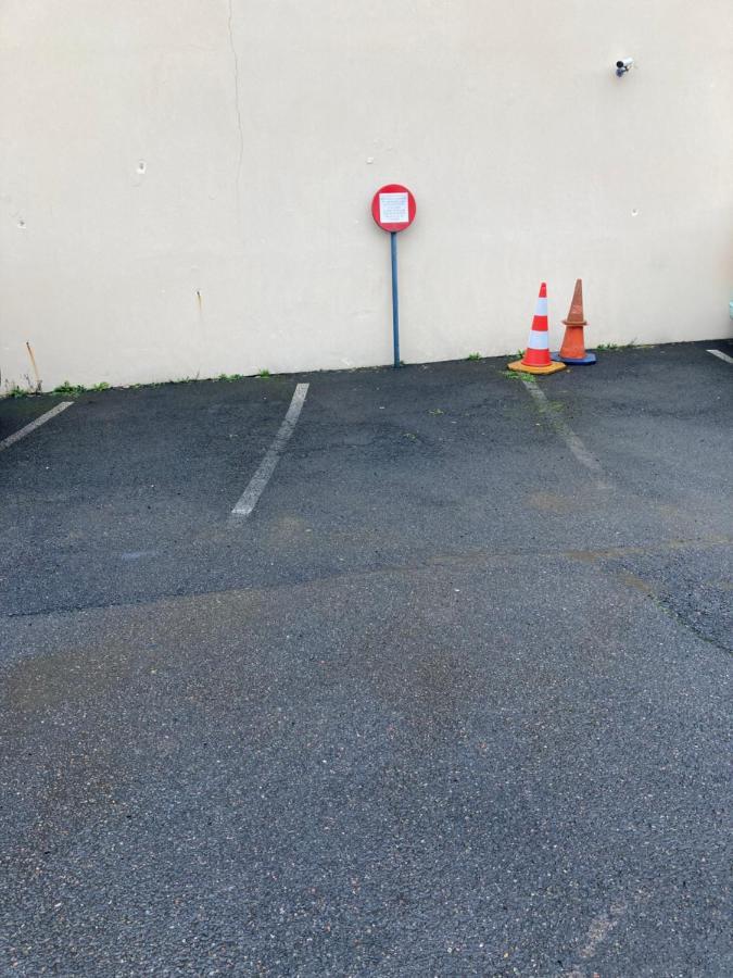 Superbe Appartement Parking Gratuit 2 Aulnay-sous-Bois Eksteriør bilde